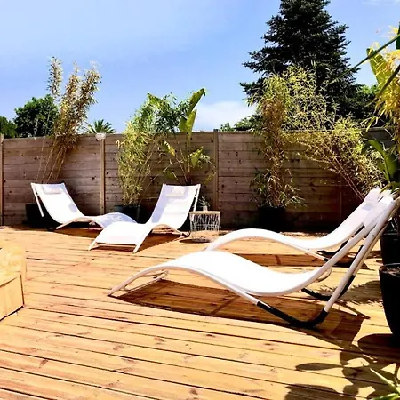 Alma Libre Yoga & Surf House *